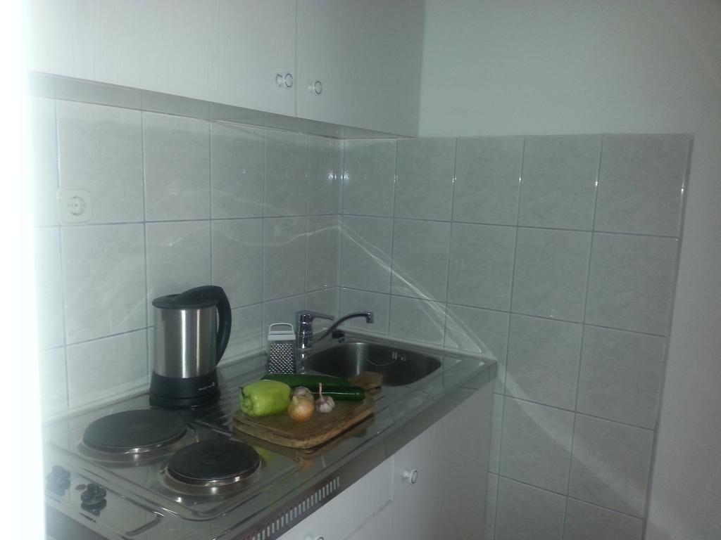 Apartments Dalmacija Podstrana Habitación foto